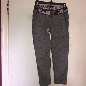 Gymshark Flex Cropped LeggingsCharcoal/Deep Purple